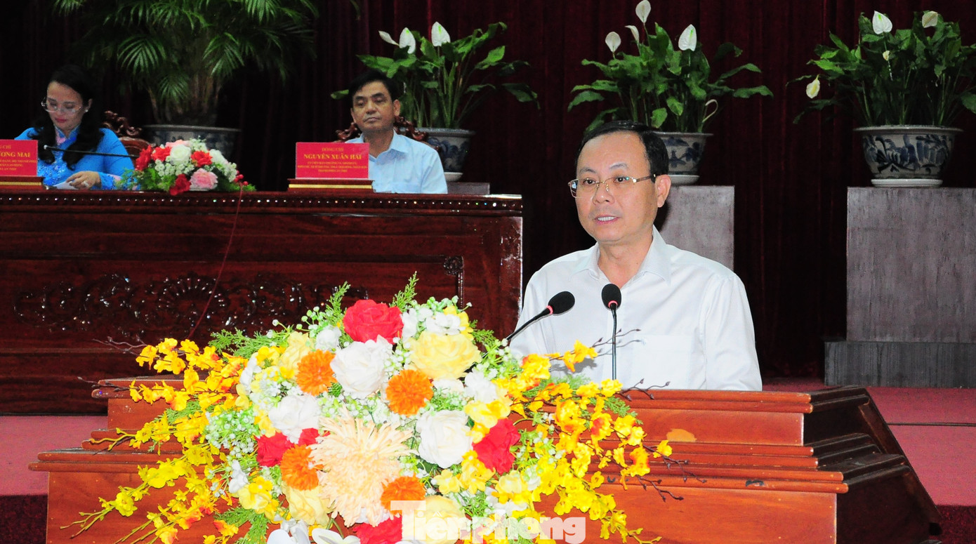 Ông Nguyễn Văn Hiếu - Bí thư Thành ủy Cần Thơ - phát biểu tại hội nghị. Ảnh: CK.