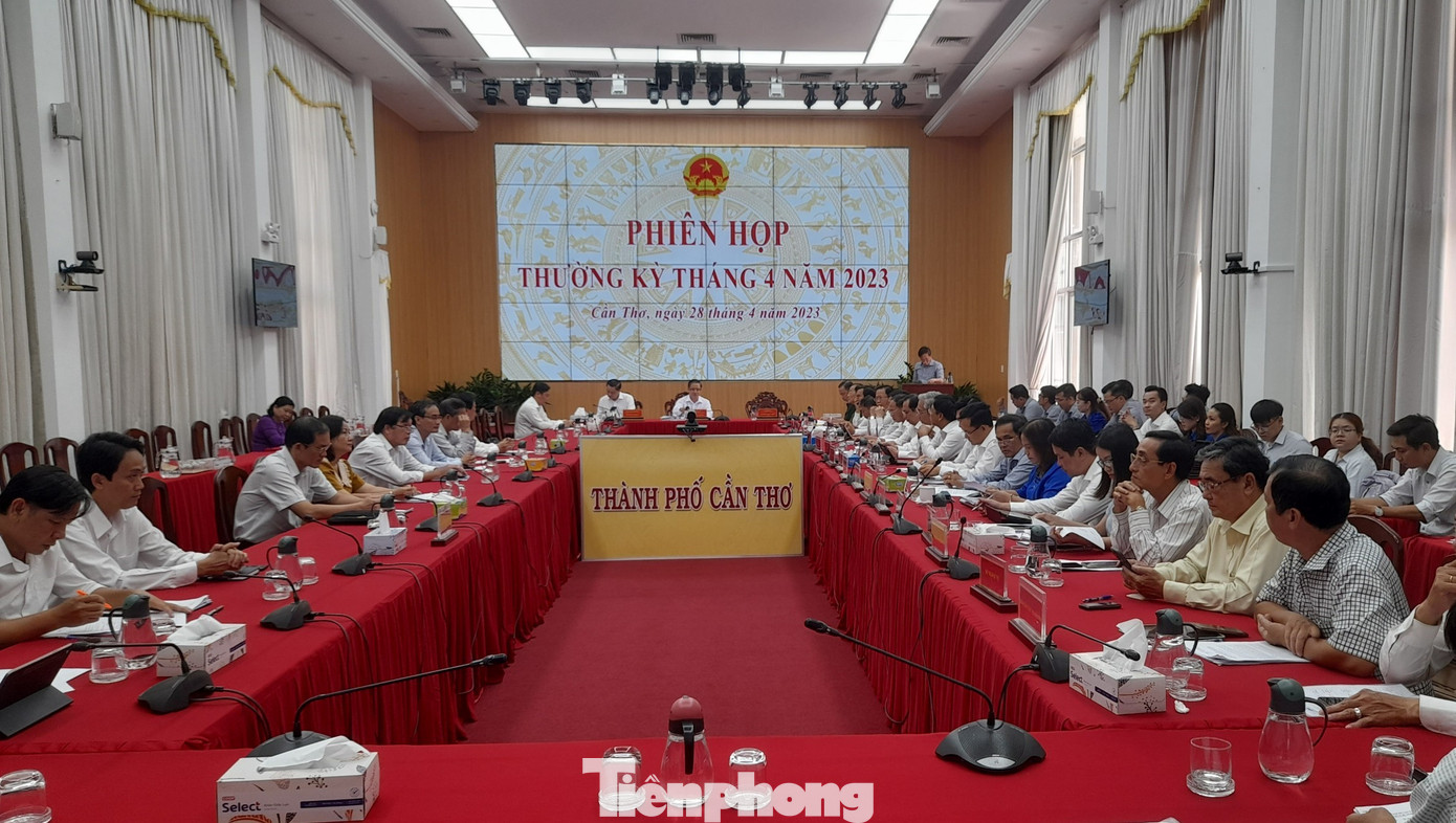 Quang cảnh phiên họp. (Ảnh: Cảnh Kỳ) Quang cảnh phiên họp. (Ảnh: Cảnh Kỳ)