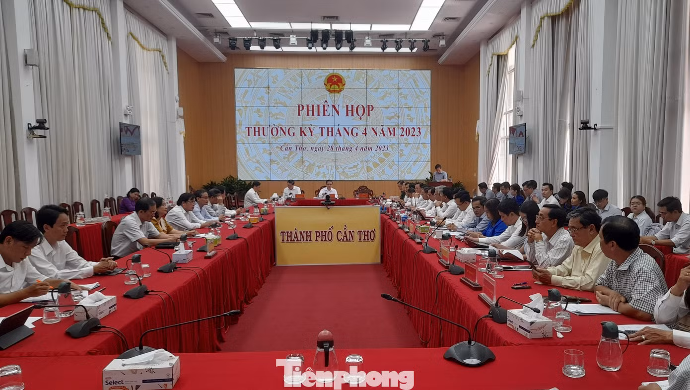Quang cảnh phiên họp. (Ảnh: Cảnh Kỳ)