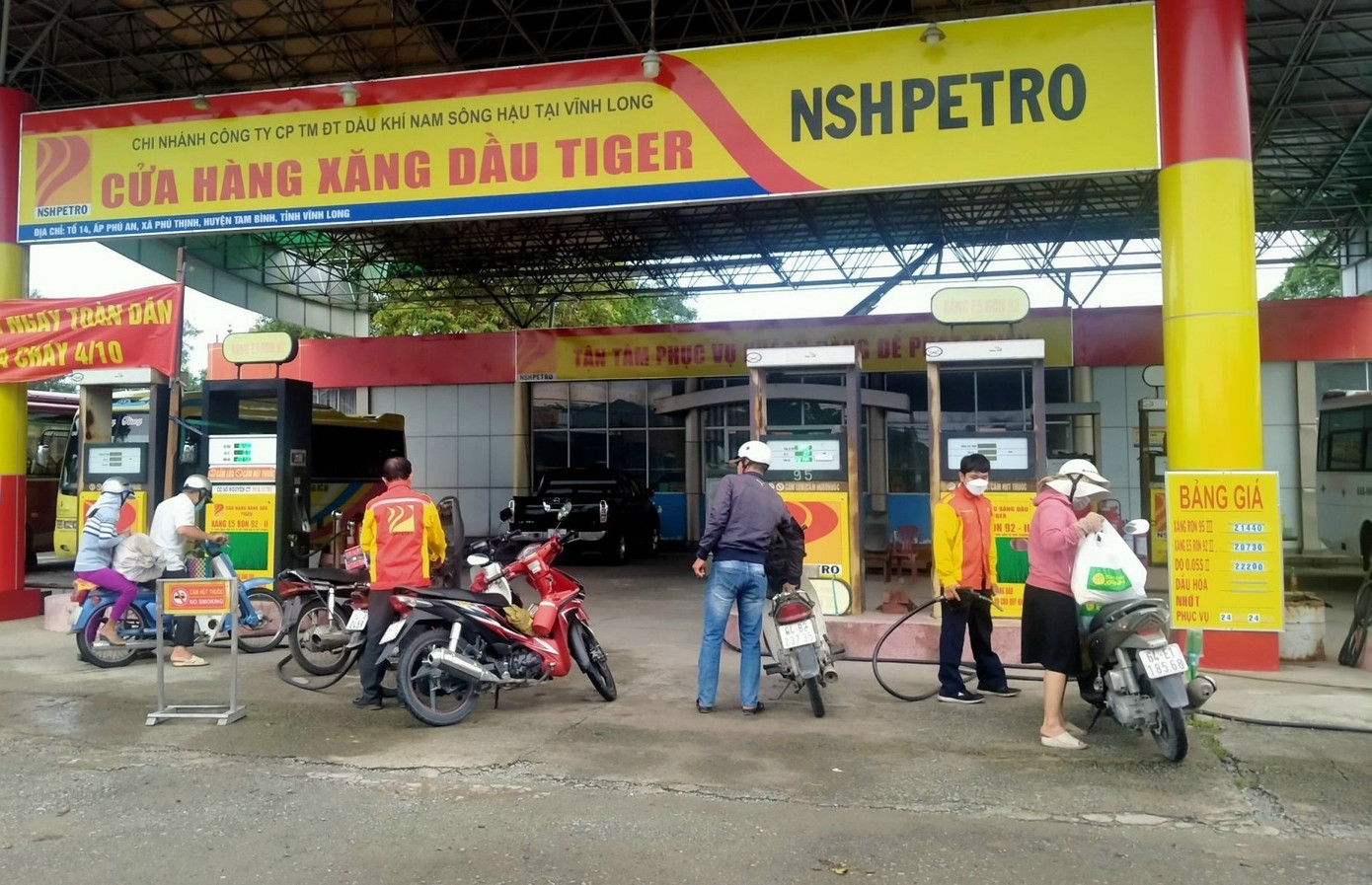 NSH Petro cam kết trả nợ thuế chậm nhất là ngày 30/6/2024. NSH Petro cam kết trả nợ thuế chậm nhất là ngày 30/6/2024.