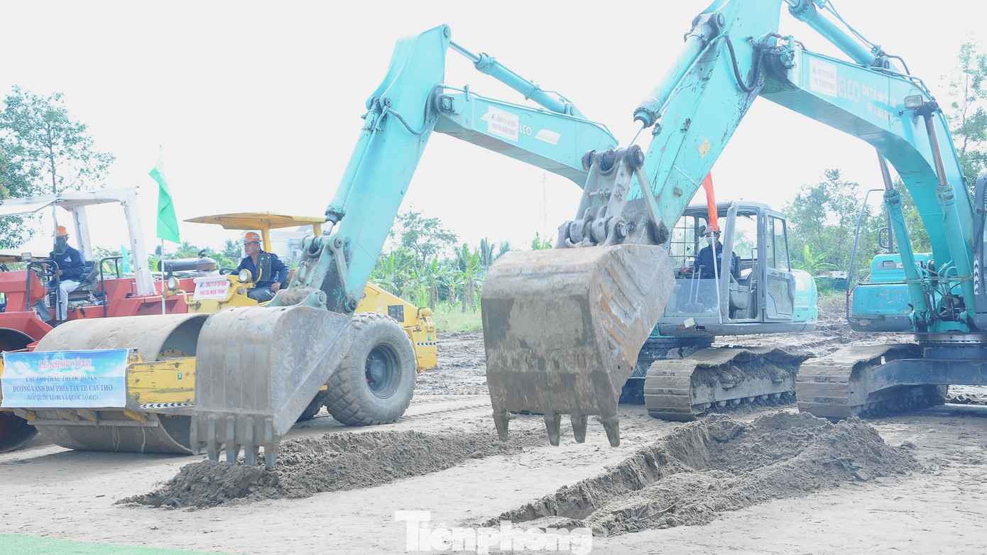 Kế hoạch vốn năm 2023 được giao cho dự án Đường vành đai phía Tây là hơn 475 tỷ đồng. Ảnh: Cảnh Kỳ Kế hoạch vốn năm 2023 được giao cho dự án Đường vành đai phía Tây là hơn 475 tỷ đồng. Ảnh: Cảnh Kỳ