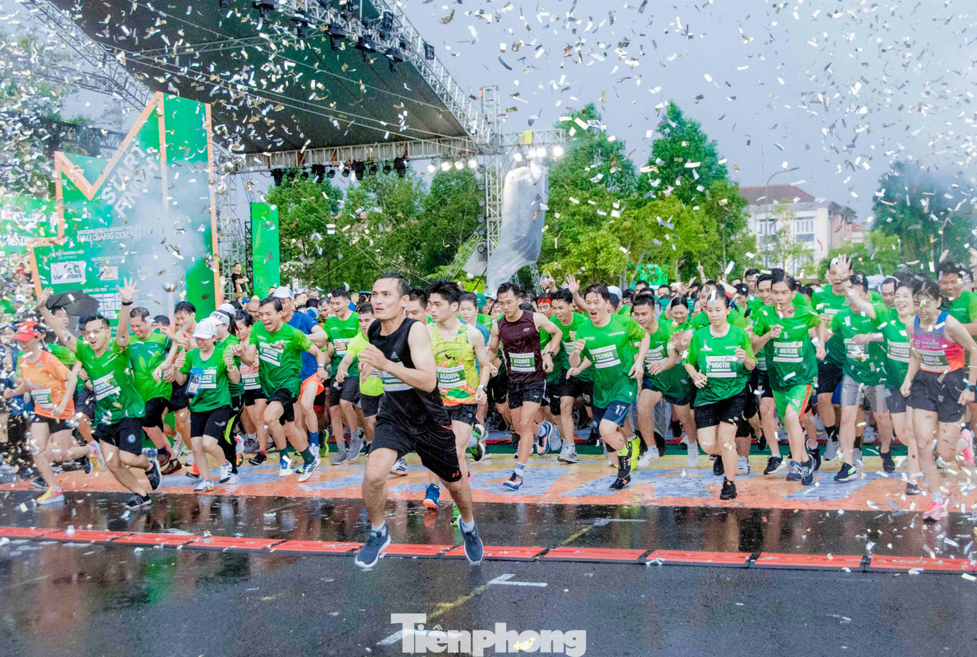 Mekong Delta Marathon là giải chạy có quy mô lớn nhất vùng Đồng bằng sông Cửu Long hiện nay.