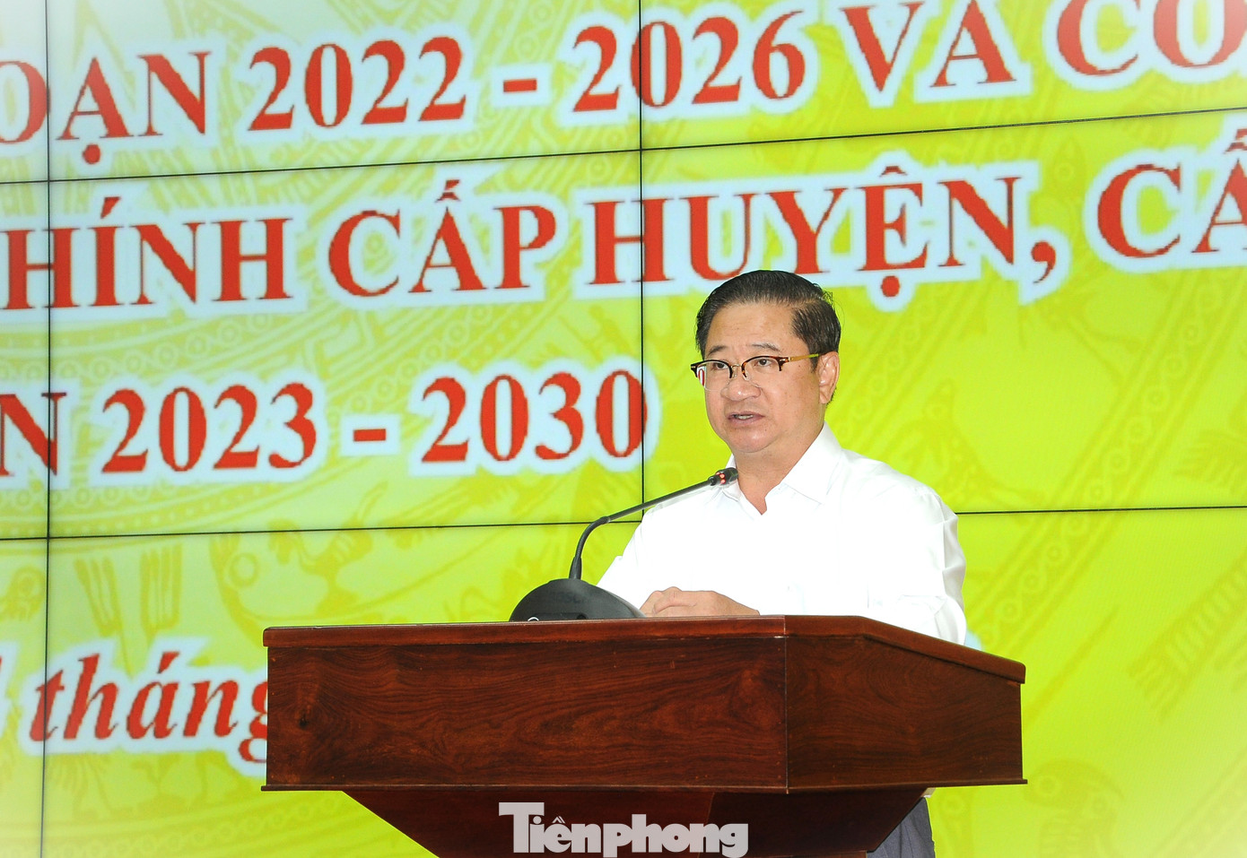 Chủ tịch UBND thành phố Cần Thơ Trần Việt Trường phát biểu tại hội nghị. Ảnh: CK