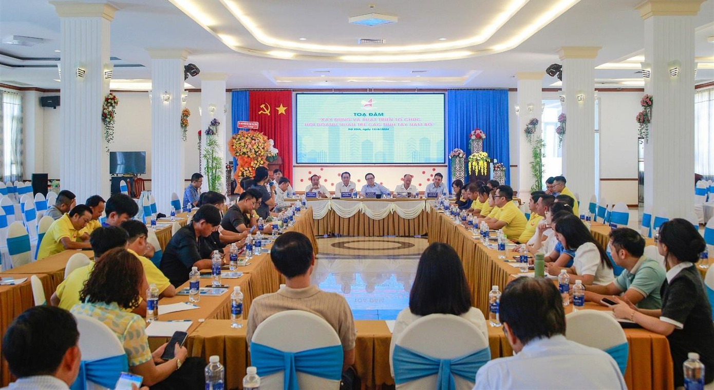 Quang cảnh tọa đàm. Ảnh: Phương An