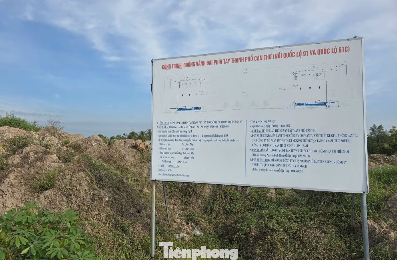 Dự án đường vành đai phía Tây Cần Thơ khởi công tháng 11/2022, dự kiến hoàn thành năm sau, nhưng đang gặp khó vì mặt bằng, thiếu cát. Ảnh: CK