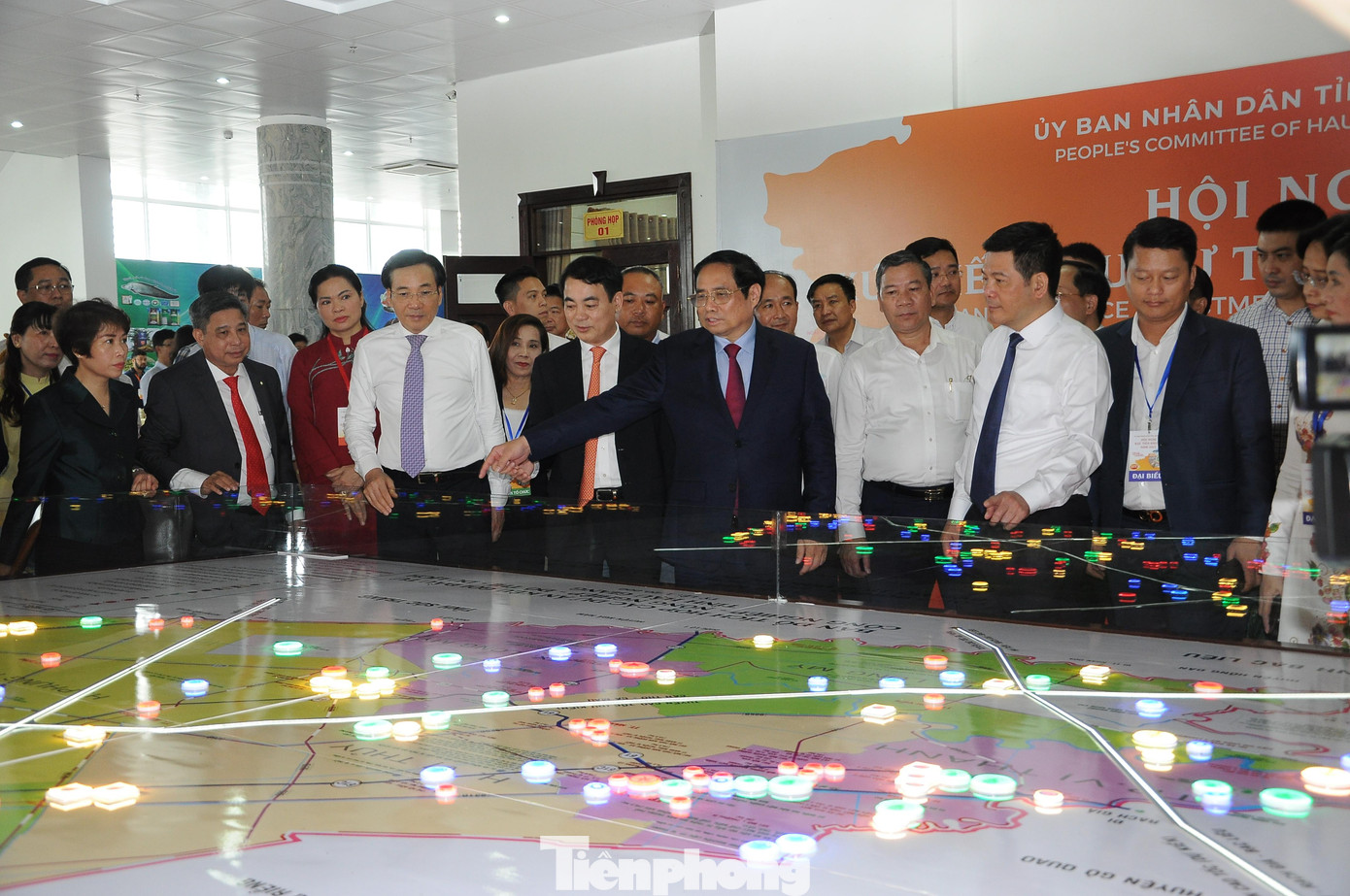 Thủ tướng Chính phủ Phạm Minh Chính cùng đoàn công tác Trung ương dự Hội nghị xúc tiến đầu tư tỉnh Hậu Giang năm 2022.