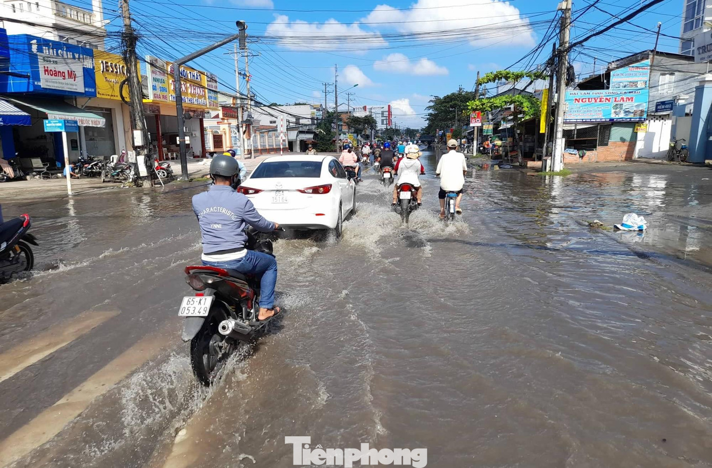 Đường Cách Mạng Tháng Tám tại Cần Thơ (đoạn 7km đầu của Quốc lộ 91). Ảnh: CK