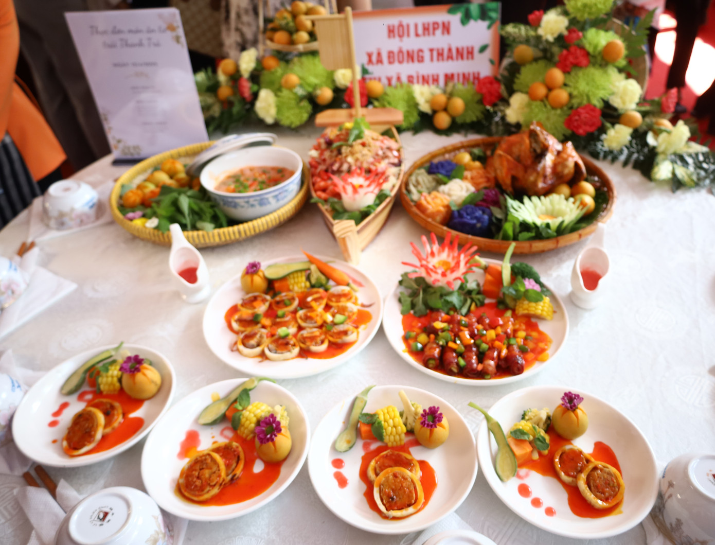 Các món ăn có nguyên liệu từ thanh trà. Các món ăn có nguyên liệu từ thanh trà.