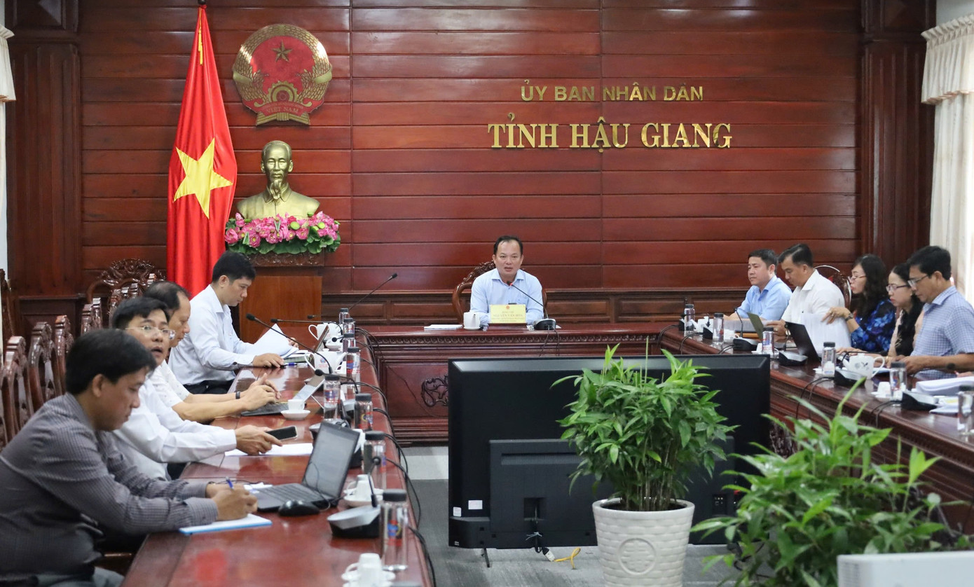 Quang cảnh cuộc họp. Quang cảnh cuộc họp.