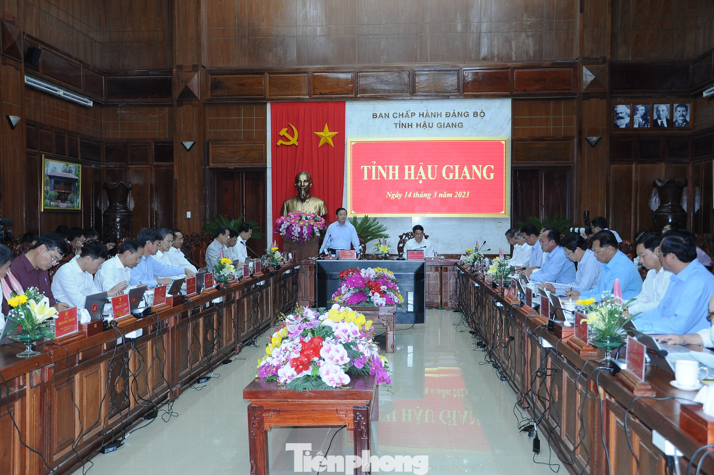 Quang cảnh buổi làm việc. Ảnh: CK