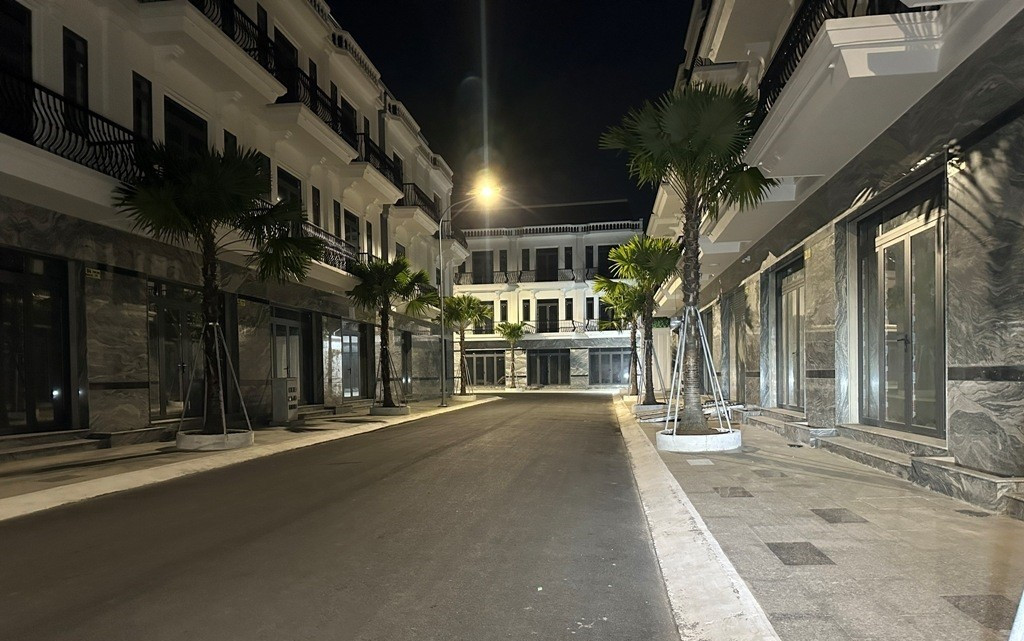 Bên trong khu phố Khang Thị. Ảnh: PV. Bên trong khu phố Khang Thị. Ảnh: PV.