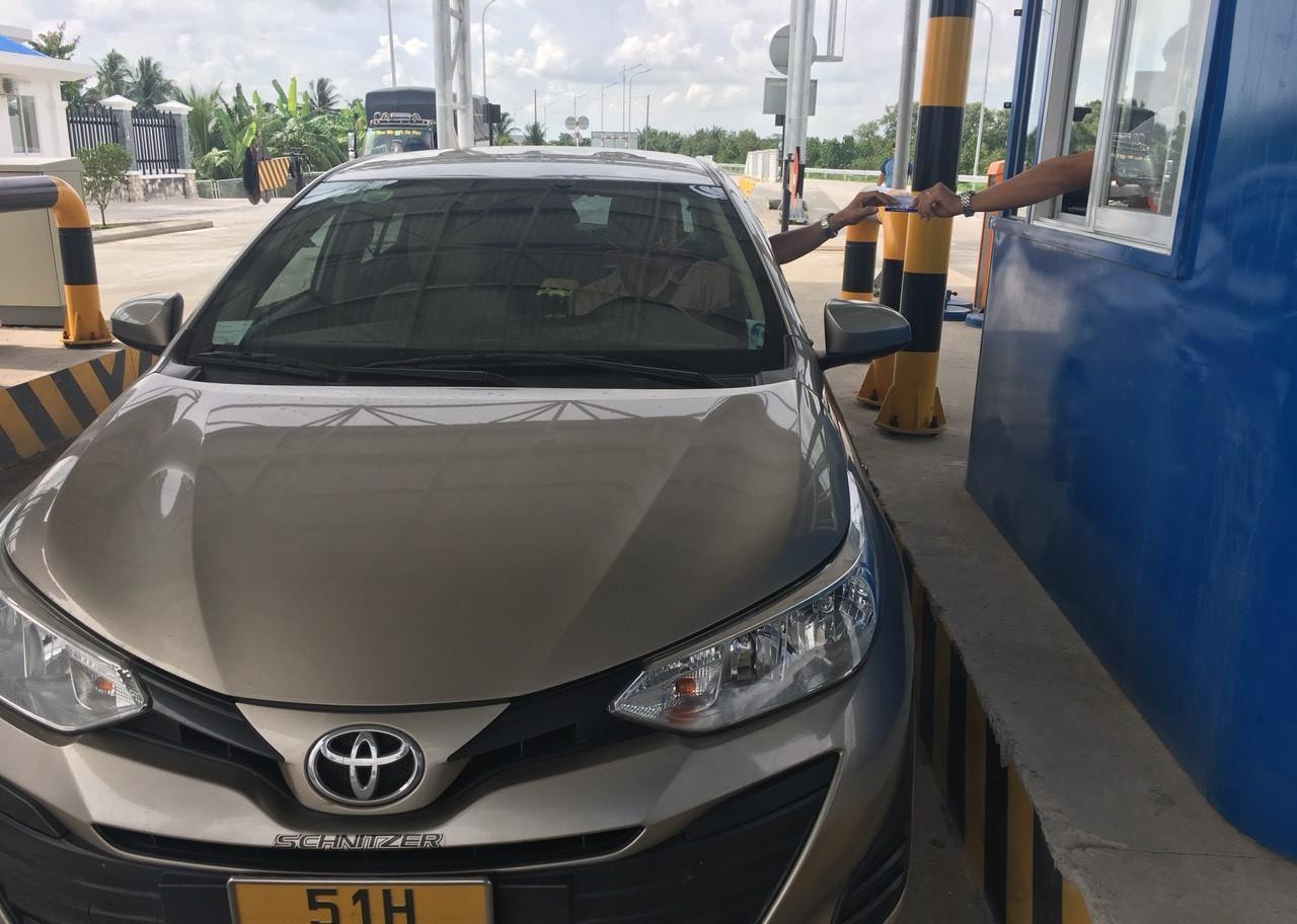 Thu phí thử nghiệm (không thu tiền) trên cao tốc Trung Lương - Mỹ Thuận. Thu phí thử nghiệm (không thu tiền) trên cao tốc Trung Lương - Mỹ Thuận.