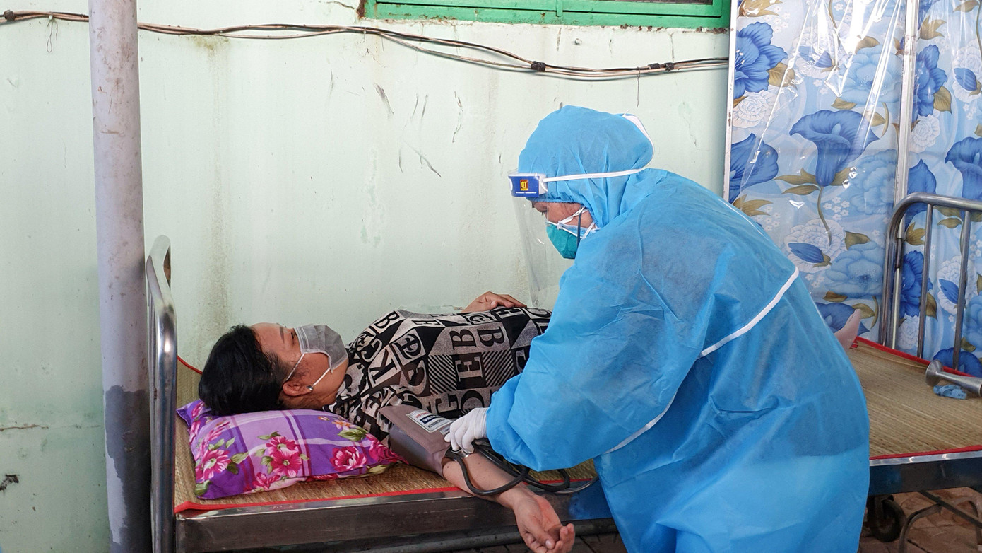 Diễn biến dịch ngày 16/5: Tăng vọt ca mắc ở ổ dịch Bắc Giang, Điện Biên đình chỉ 3 cán bộ ảnh 24 Diễn biến dịch ngày 16/5: Tăng vọt ca mắc ở ổ dịch Bắc Giang, Điện Biên đình chỉ 3 cán bộ ảnh 24