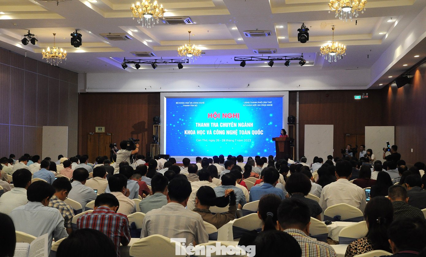 Quang cảnh hội nghị. Ảnh: Cảnh Kỳ