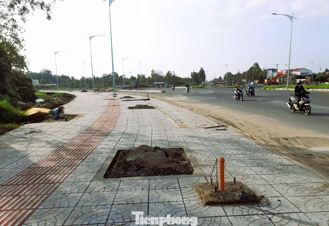 Chủ tịch UBND TP Cần Thơ tiếp tục phê bình các đơn vị giải ngân thấp. Ảnh: CK Chủ tịch UBND TP Cần Thơ tiếp tục phê bình các đơn vị giải ngân thấp. Ảnh: CK