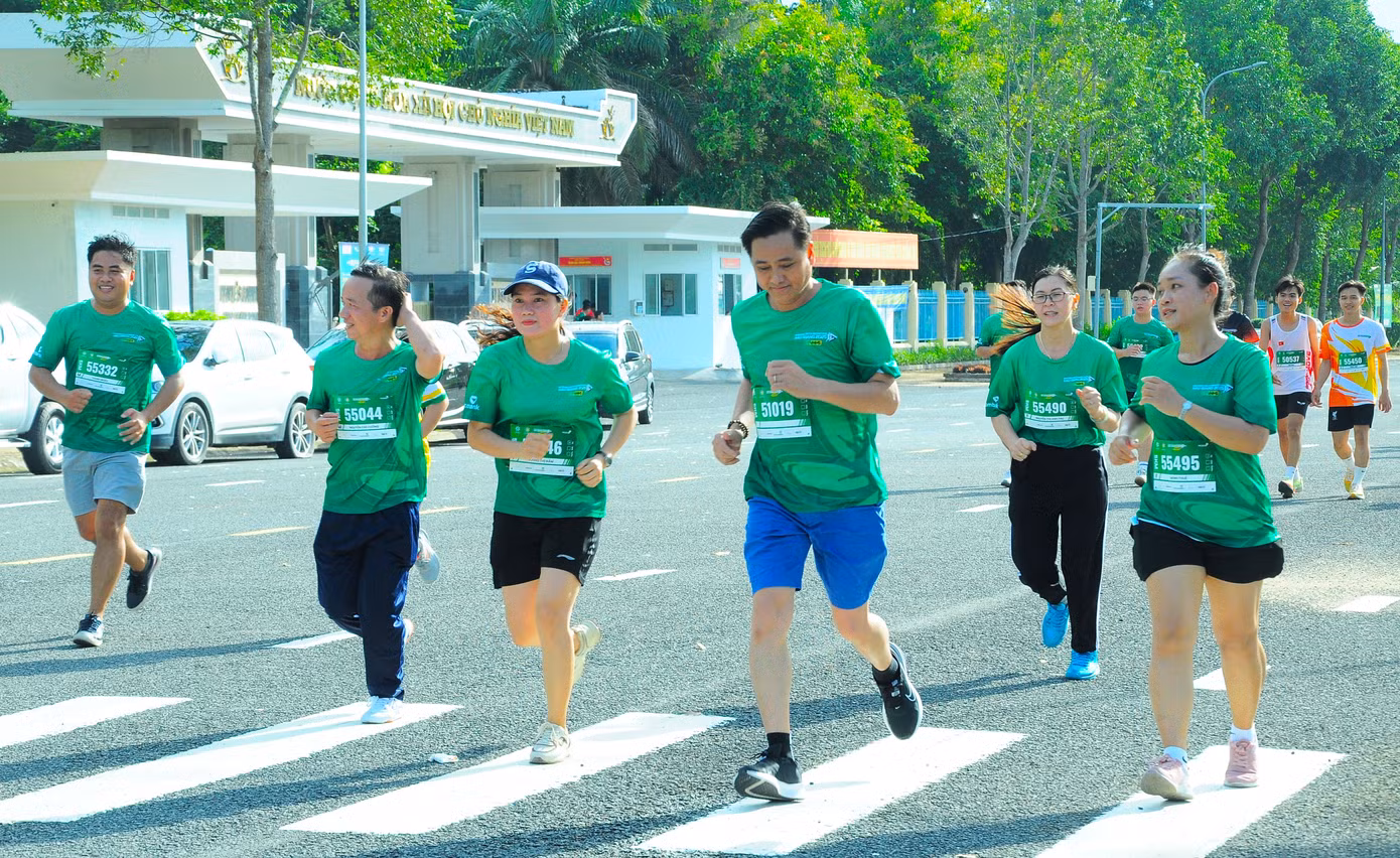 Ông Nguyễn Văn Bảy – Giám đốc Sở Văn hóa - Thể thao và Du lịch Cần Thơ cho biết, giải vừa là sân chơi, vừa là động lực, nguồn cảm hứng cho mọi tầng lớp nhân dân từ thành thị đến nông thôn, mọi lứa tuổi trong việc tham gia bộ môn chạy bộ, tiếp tục hưởng ứng Cuộc vận động toàn dân rèn luyện thân thể theo gương Bác Hồ vĩ đại.