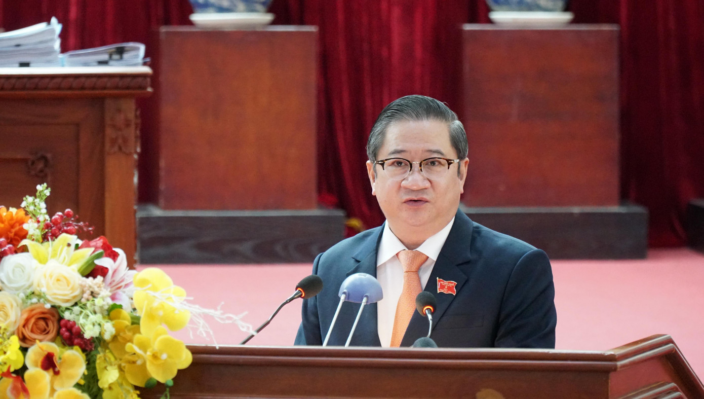 Ông Trần Việt Trường – Chủ tịch UBND TP Cần Thơ phát biểu tại kỳ họp.