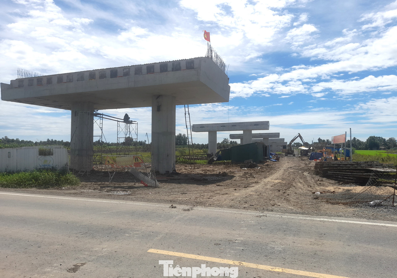 Vị trí cầu vượt Quốc lộ 61C trên tuyến cao tốc Châu Đốc - Cần Thơ - Sóc Trăng. Ảnh: CK Vị trí cầu vượt Quốc lộ 61C trên tuyến cao tốc Châu Đốc - Cần Thơ - Sóc Trăng. Ảnh: CK