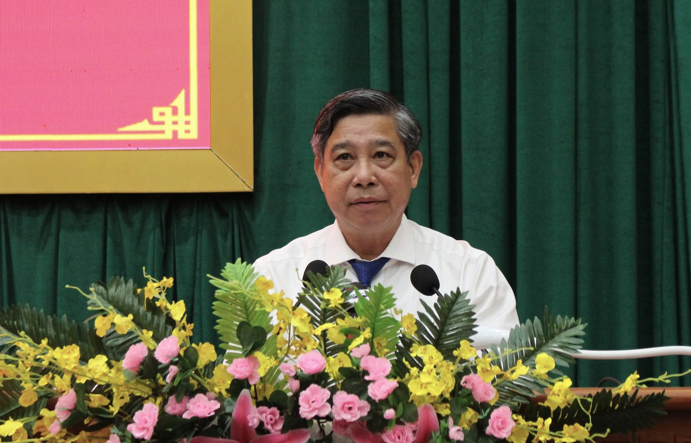 Bí thư Tỉnh ủy, Chủ tịch UBND tỉnh Hậu Giang Đồng Văn Thanh phát biểu tại Hội nghị. Bí thư Tỉnh ủy, Chủ tịch UBND tỉnh Hậu Giang Đồng Văn Thanh phát biểu tại Hội nghị.