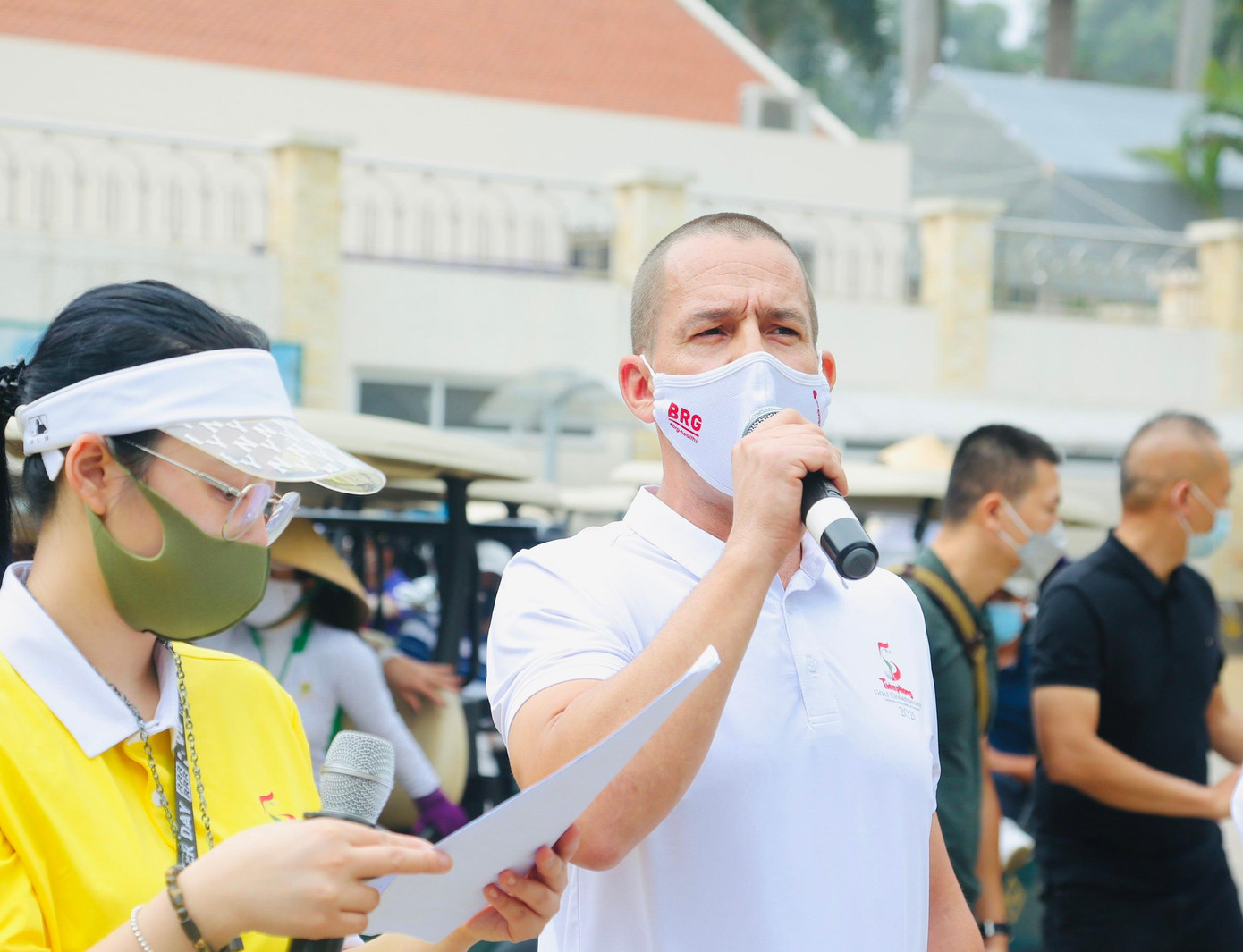 Ông Evans Mahoney, Giám đốc sân golf BRG Kings Island Golf Resort, phổ biến luật thi đấu tại Tiền Phong Golf Championship 2021 Ông Evans Mahoney, Giám đốc sân golf BRG Kings Island Golf Resort, phổ biến luật thi đấu tại Tiền Phong Golf Championship 2021