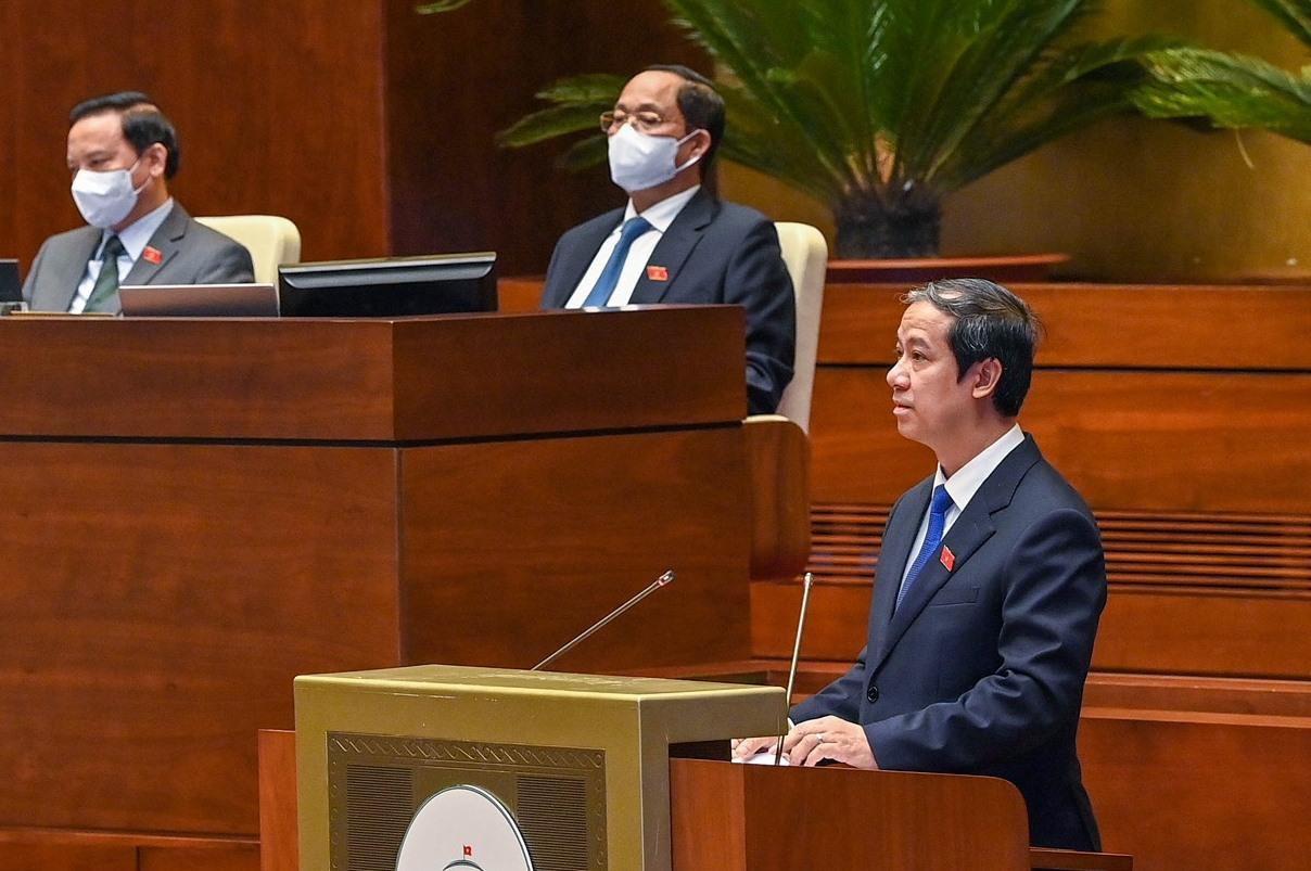 Bộ trưởng Nguyễn Kim Sơn: &quot;Năm học sắp tới, phương án tuyển sinh sẽ linh hoạt hơn trong điều kiện diễn biến phức tạp của dịch bệnh&quot;.