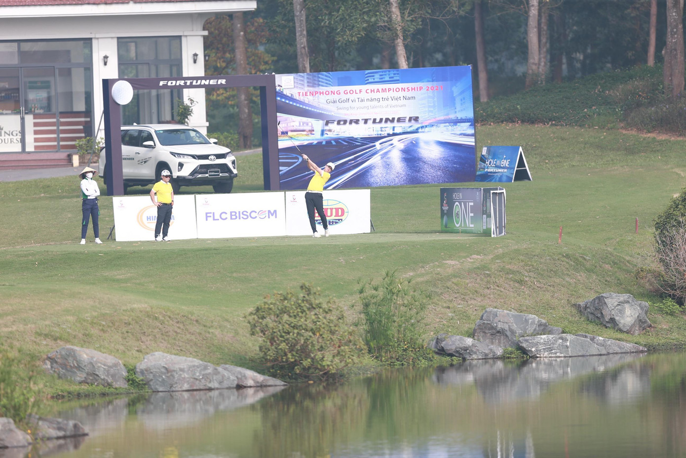 Chinh phục hố số 19 tại Tiền Phong Golf Championship 2021 ảnh 92 Chinh phục hố số 19 tại Tiền Phong Golf Championship 2021 ảnh 92