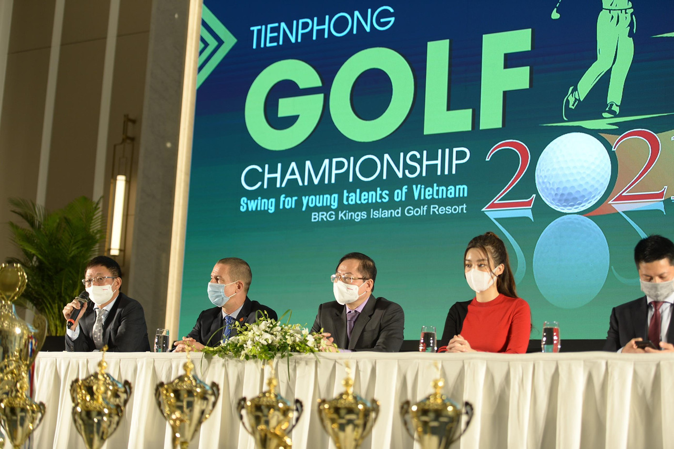 Khởi động Tiền Phong Golf Championship mùa thứ 5 ảnh 37 Khởi động Tiền Phong Golf Championship mùa thứ 5 ảnh 37