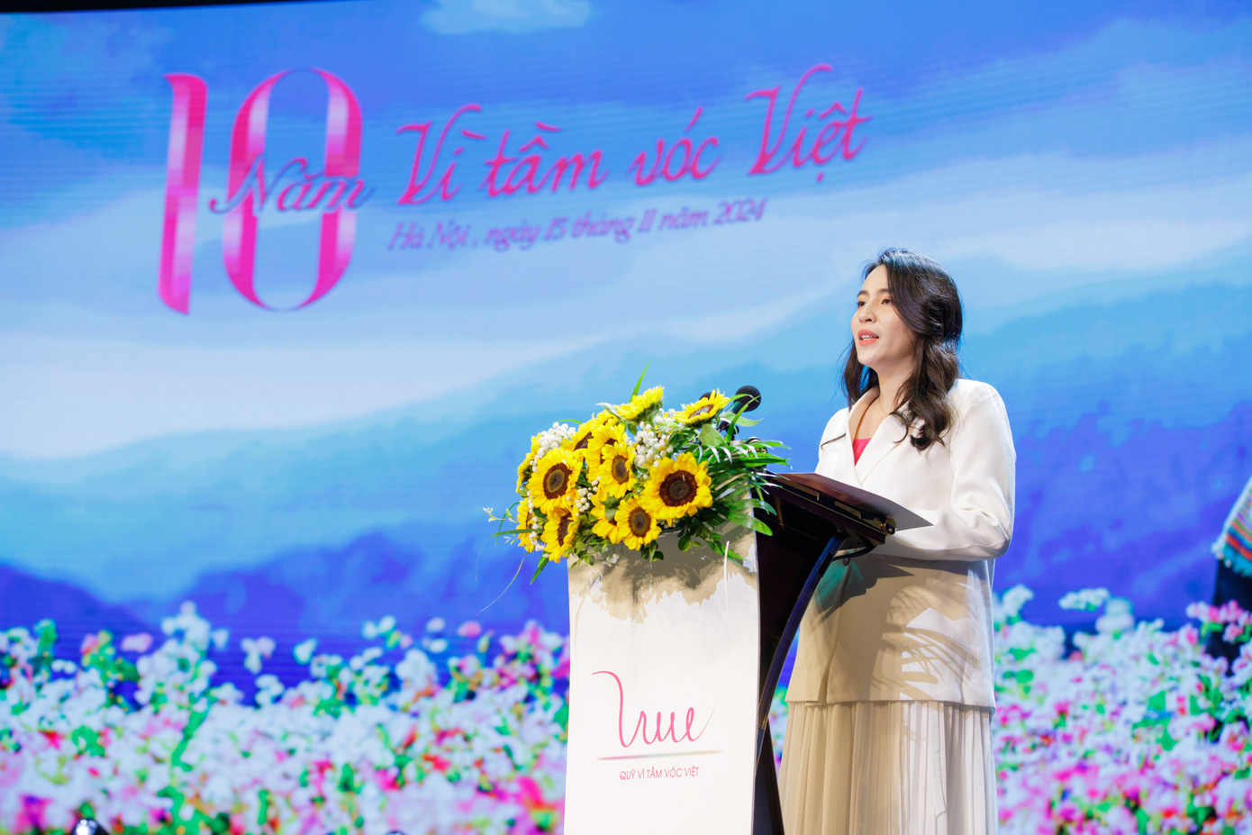 Bà Trần Thị Như Trang - Chủ tịch Hội đồng Quản lý Quỹ Vì Tầm Vóc Việt phát biểu tại lễ kỷ niệm