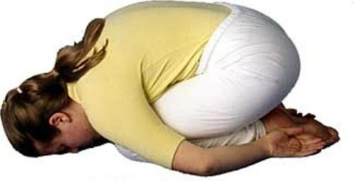 Bắt đầu bằng tư thế đứa trẻ Bắt đầu bằng tư thế đứa trẻ