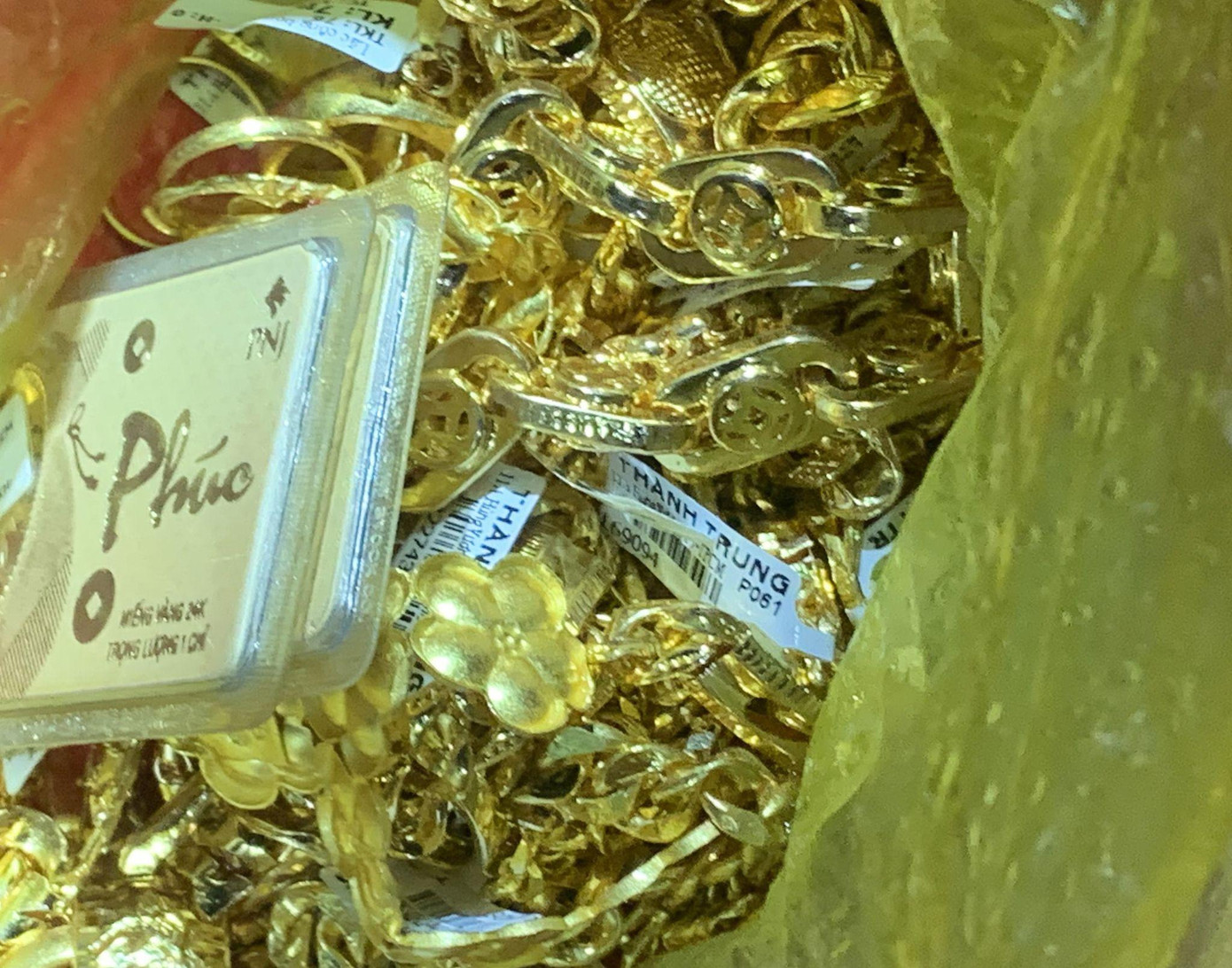 Tang vật vụ án. Tang vật vụ án.