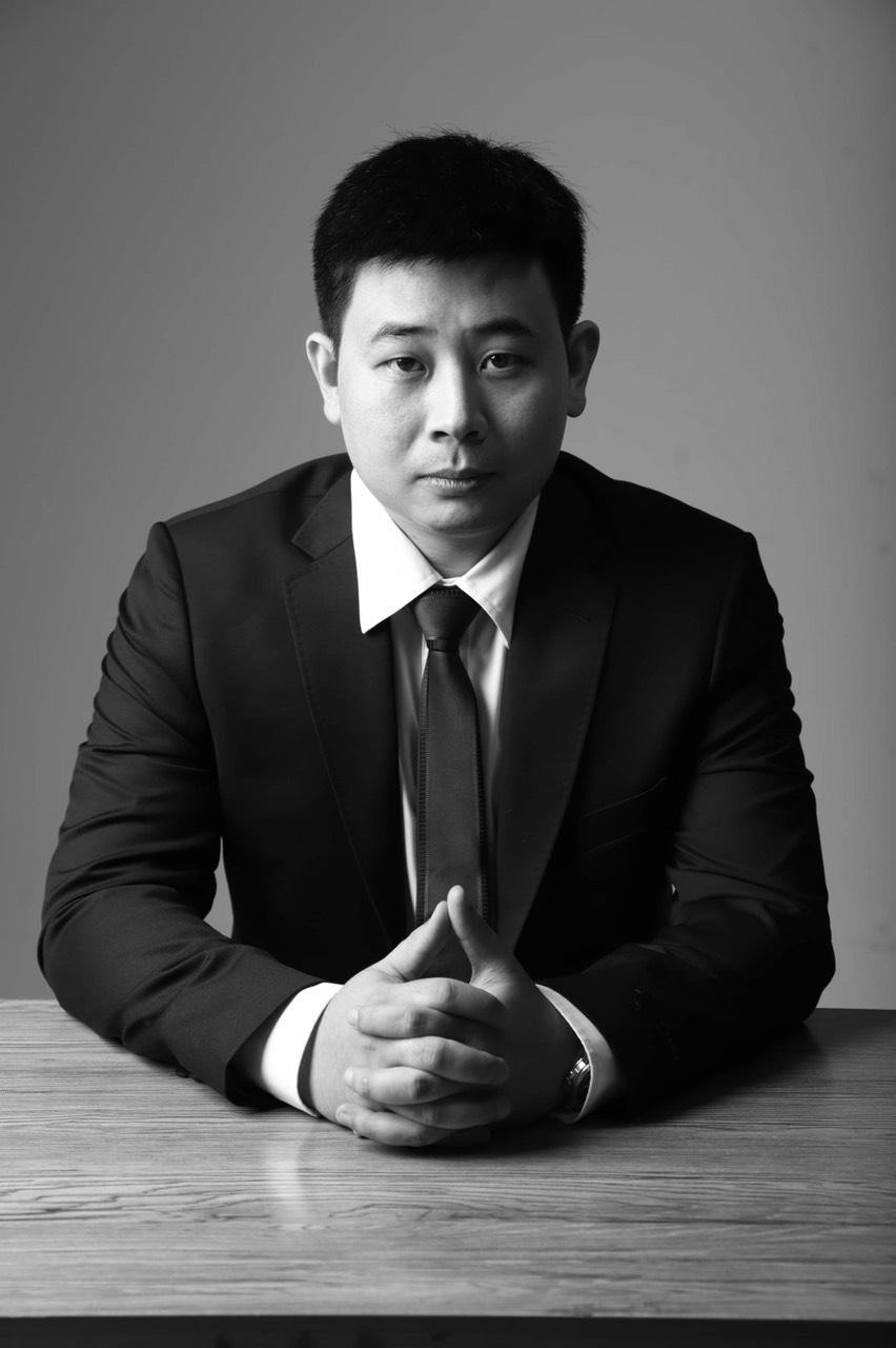 Từng nhiều lần khởi nghiệp thất bại nhưng chàng trai 8X Đặng Vương Anh không nản chí, đang từng bước chinh phục lĩnh vực khởi nghiệp blockchain.