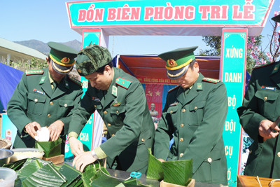 Sưởi ấm biên cương ảnh 10