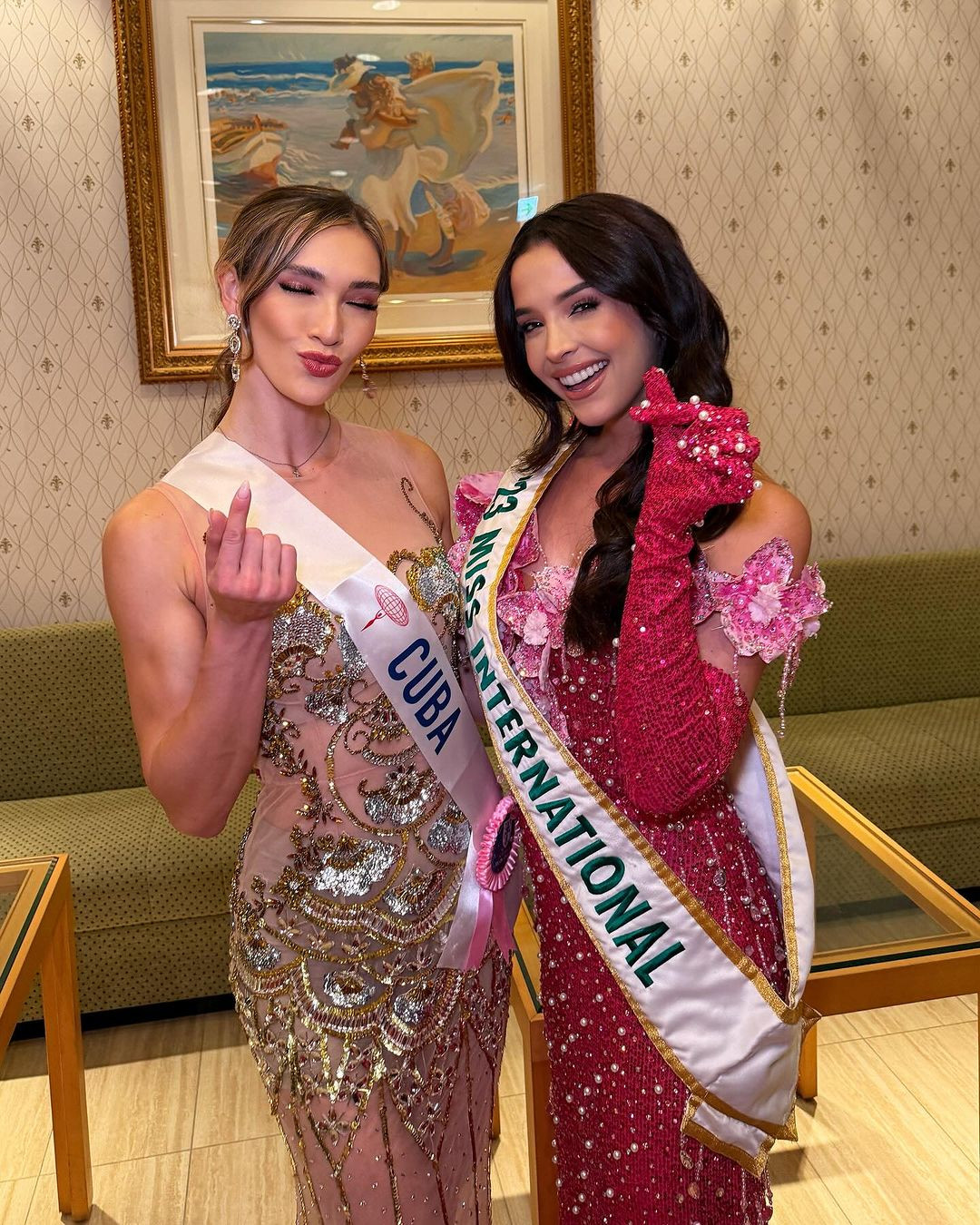 Hoa hậu Quốc tế 2024 được nhận xét đáng mong chờ hơn mọi năm vì ban tổ chức có nhiều đổi mới. Năm nay, chung kết cuộc thi được diễn ra theo format mới. Hoa hậu Quốc tế 2024 cũng là năm đầu tiên có đêm thi bán kết được tổ chức riêng. Hoa hậu Quốc tế 2024 được nhận xét đáng mong chờ hơn mọi năm vì ban tổ chức có nhiều đổi mới. Năm nay, chung kết cuộc thi được diễn ra theo format mới. Hoa hậu Quốc tế 2024 cũng là năm đầu tiên có đêm thi bán kết được tổ chức riêng.