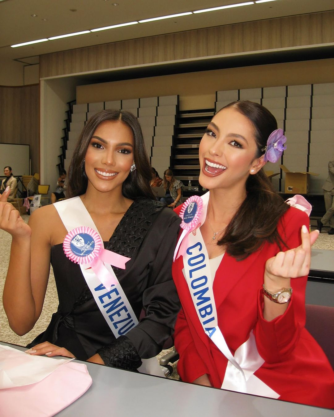 Đại diện Colombia được đánh giá là ứng viên sáng giá cho vương miện. Cô nổi bật trong những hoạt động của cuộc thi. Đại diện Colombia được đánh giá là ứng viên sáng giá cho vương miện. Cô nổi bật trong những hoạt động của cuộc thi.
