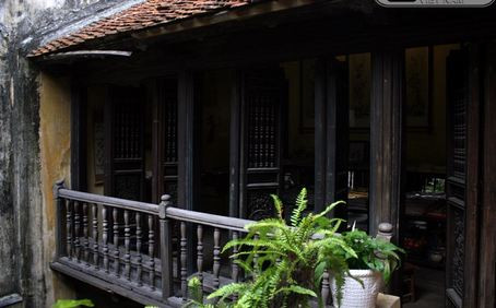 Nơi thời gian ngừng lại giữa cuộc sống hiện đại đang tràn ngập Hà Thành