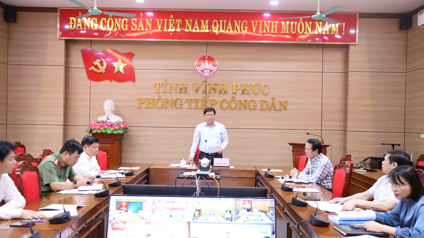 Quang cảnh buổi tiếp công dân. Ảnh: Trà Hương.
