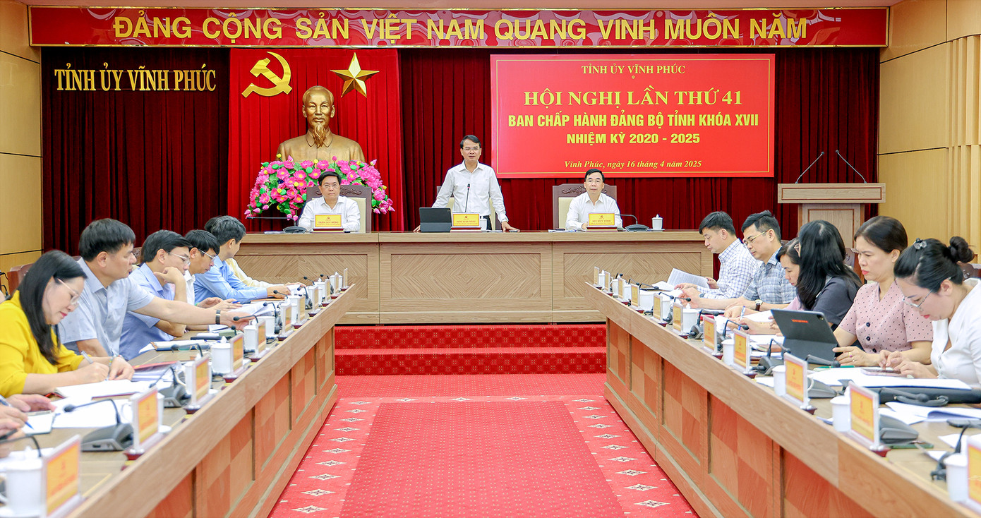 Quang cảnh buổi họp. Ảnh: Khánh Linh Quang cảnh buổi họp. Ảnh: Khánh Linh