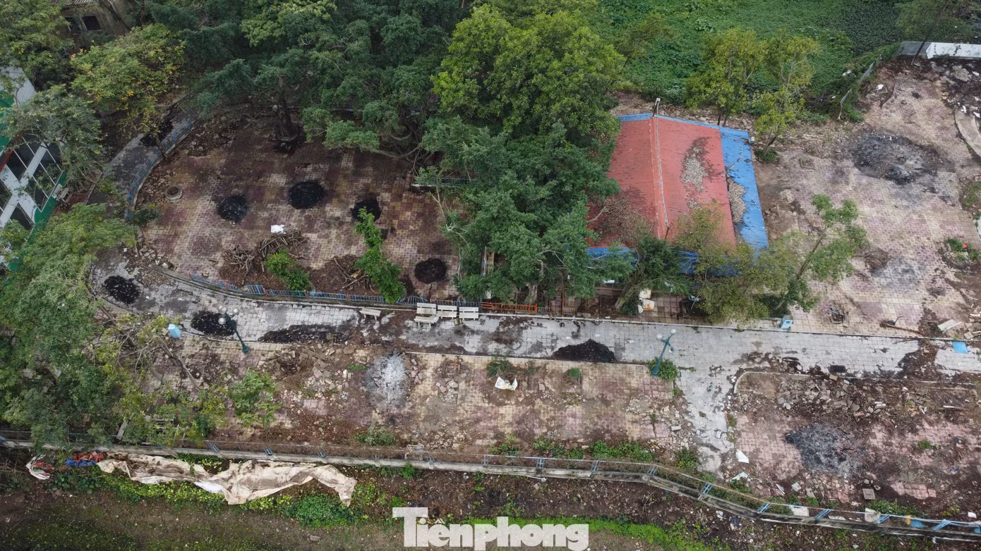Đại diện đơn vị quản lý công viên Mặt trời mới cho biết, hiện đơn vị chỉ vận hành Công viên nước Hồ Tây. Khu công viên Mặt trời mới và vòng quay khổng lồ hiện không hoạt động và đã cho thuê lại kinh doanh mục đích khác.