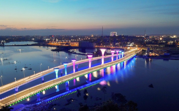 Một dự án giao thông trọng điểm địa bàn thành phố Vĩnh Yên, tỉnh Vĩnh Phúc. Ảnh minh họa Một dự án giao thông trọng điểm địa bàn thành phố Vĩnh Yên, tỉnh Vĩnh Phúc. Ảnh minh họa