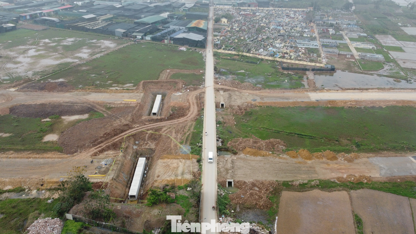 Ngoài dự án trên, trên địa bàn xã La Phù, huyện Hoài Đức, nhiều tuyến đường cũng đang được triển khai theo Quy hoạch phân khu đô thị S4 tỷ lệ 1/5.000 đã được UBND TP Hà Nội phê duyệt.