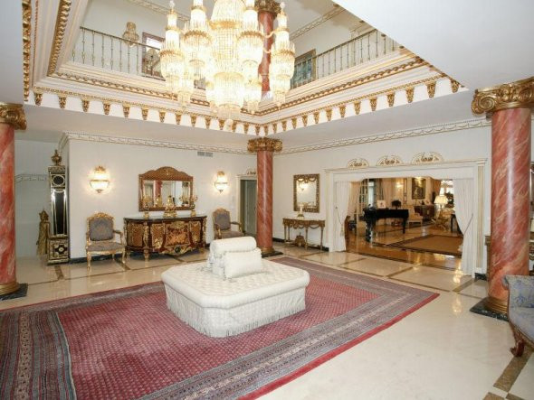 Có giá 23,8 triệu USD