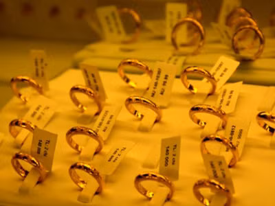 Thông tư 22 của Bộ Khoa học và Công nghệ đã “vô tình” bỏ qua loại vàng 9999?