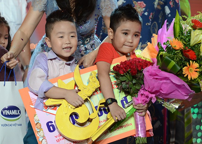 Quốc Thái và Nhật Minh cũng nhận được giải thưởng phụ là "Cặp đôi được khán giả bình chọn nhiều nhất đêm chung kết". Quốc Thái và Nhật Minh cũng nhận được giải thưởng phụ là