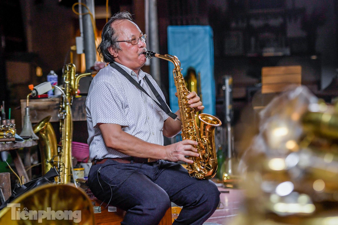 Có 15 loại kèn gia đình có thể làm, nhưng những loại kèn thường xuyên được đặt hàng là: Clarinet, Saxophones, Trumpet, Alto Saxophones, Trombone, Baritone, Bass, Tubas… Trước kia kèn đều được mua ở nước ngoài như Pháp, Đức, Mỹ, Nga, Nhật Bản.