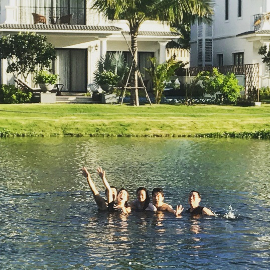 Kim Hee Sun vui 'hết cỡ' trong kỳ nghỉ dưỡng ở Đà Nẵng ảnh 10