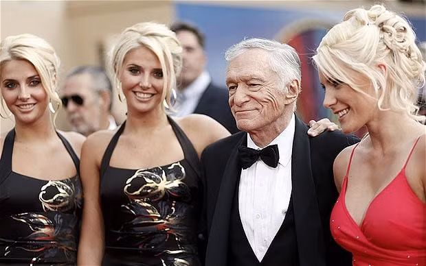 Những bóng hồng tuyệt sắc trong cuộc đời ông chủ Playboy ảnh 4