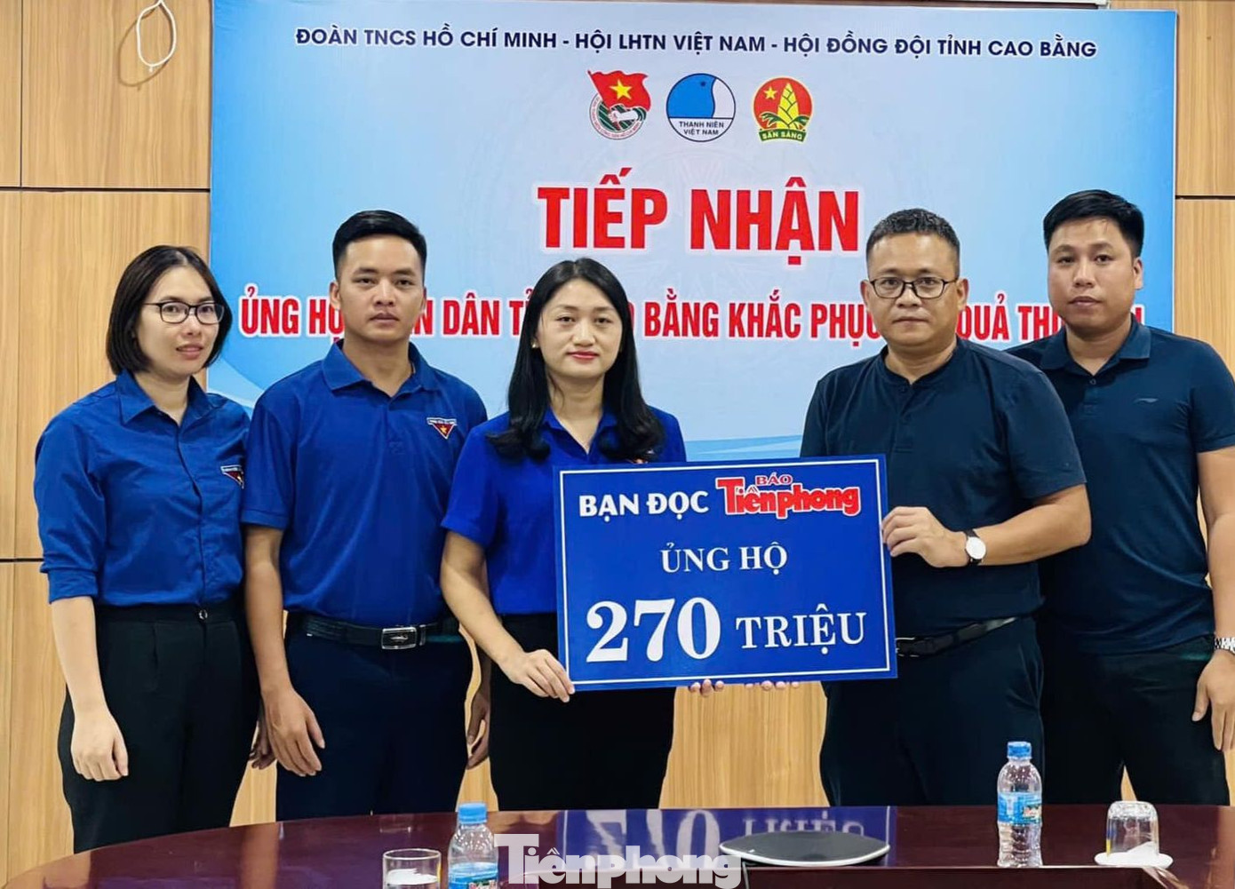 Báo Tiền Phong đồng hành, chung tay giúp sức cùng Tỉnh Đoàn- Hội LHTN việt Nam tỉnh Cao Bằng khắc phục hậu quả bão lũ. Báo Tiền Phong đồng hành, chung tay giúp sức cùng Tỉnh Đoàn- Hội LHTN việt Nam tỉnh Cao Bằng khắc phục hậu quả bão lũ.