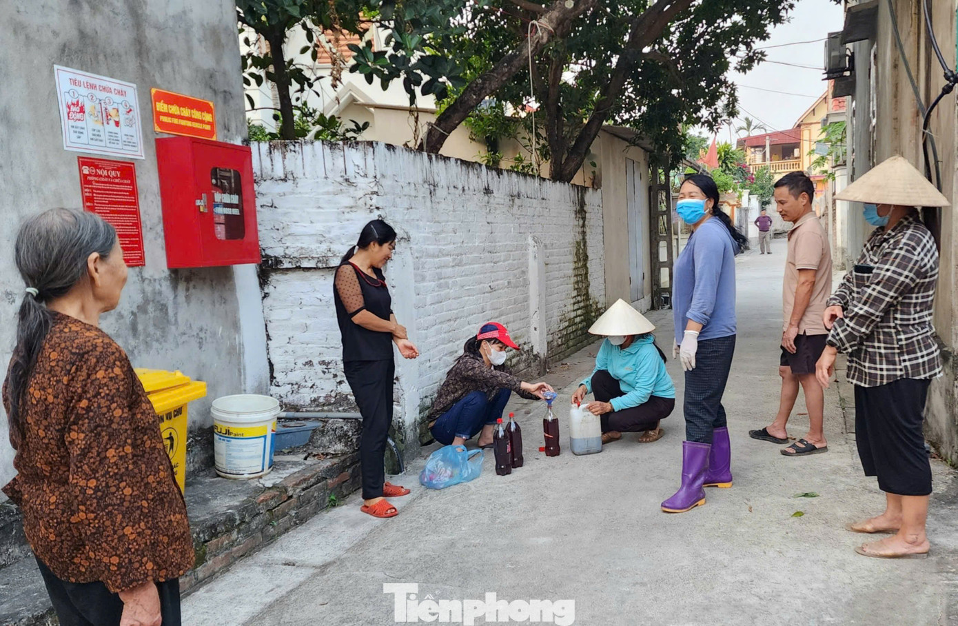 Tổng số có 21 tổ đã được thành lập với 5.384 thành viên. Hoạt động của mô hình khá đơn giản là vận động hội viên phụ nữ tự phân loại rác thải tại gia đình, thu gom giấy vụn, thùng carton, vỏ chai nhựa,.. bán lấy tiền xây dựng “Quỹ vì phụ nữ và trẻ em khó khăn”.