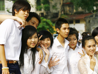 Học sinh Hà Nội sẽ được dạy lối sống thanh lịch, văn minh Ảnh: Hồng Vĩnh