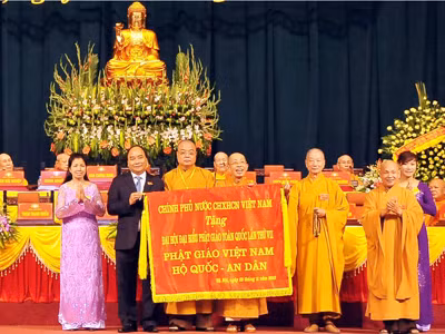  Phó Thủ tướng khẳng định, Đại hội là sự kiện tôn giáo quan trọng trong đời sống tinh thần và tín ngưỡng của người dân theo đạo Phật.